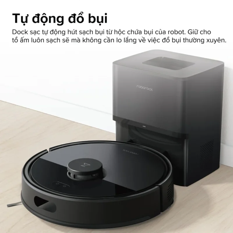 Trạm sạc đi kèm có khả năng tự động hút bụi từ hộp chứa của Roborock Q7 TF+ vào túi bụi trong dock.